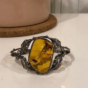 Vintage sterling silver amber bracelet